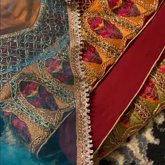 Stunning kids fancy lehenga three piece suit - Picture 8 of 8